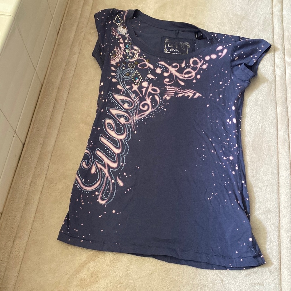 COPY - Guess tshirt